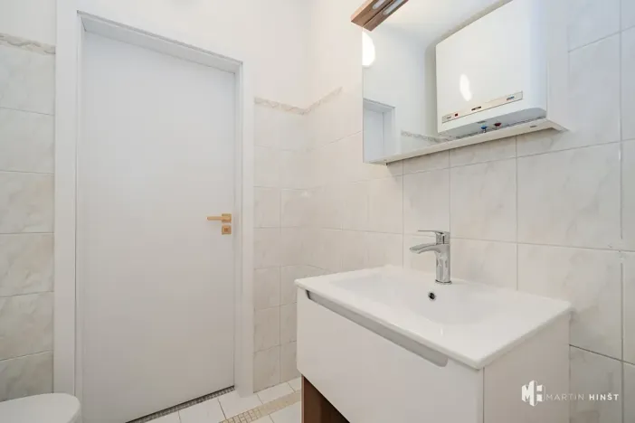 Pronájem bytu 1+kk, Praha - Vinohrady, Hradecká, 26 m2