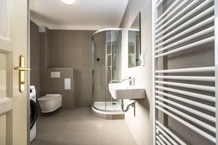 Pronájem bytu 1+kk, Praha - Nové Město, Lípová, 48 m2