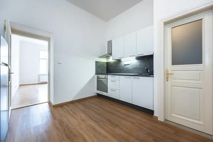 Pronájem bytu 2+kk, Praha - Nové Město, Lípová, 41 m2