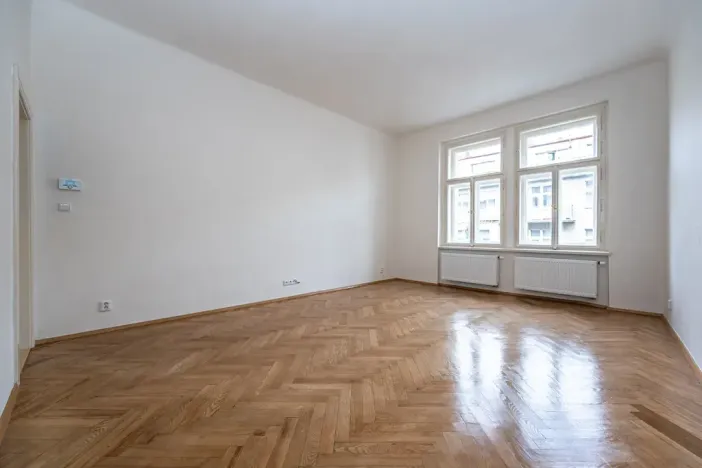 Pronájem bytu 2+kk, Praha - Nové Město, Lípová, 41 m2