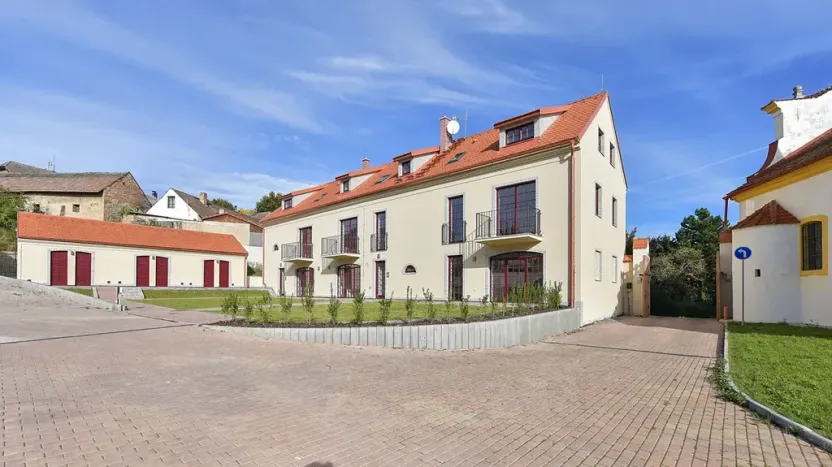 Pronájem bytu 4+kk, Kosoř, Školská, 109 m2