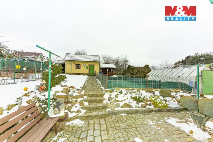 Prodej bytu 3+1, Chvaletice, Husova, 76 m2