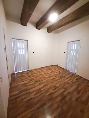 Pronájem bytu 3+1, Hradec Králové, Nerudova, 102 m2