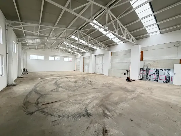 Pronájem kanceláře, Dobřejovice, 541 m2