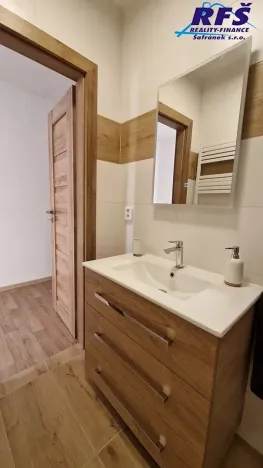 Pronájem bytu 2+kk, Benešov, Vnoučkova, 43 m2