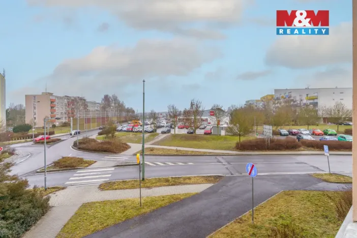 Pronájem bytu 1+1, Karlovy Vary - Stará Role, Okružní, 36 m2