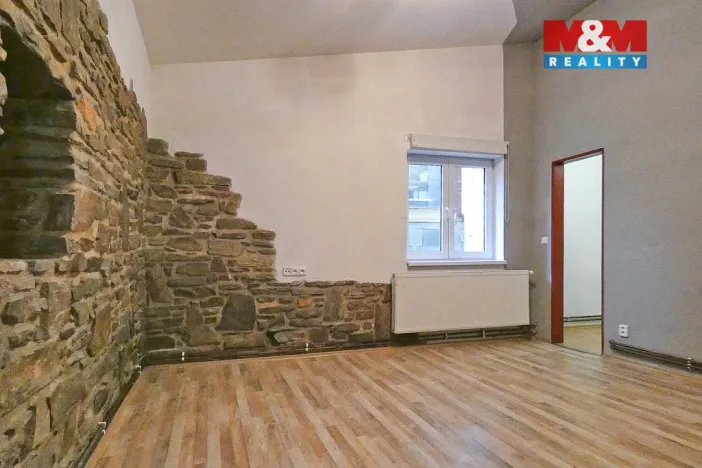 Prodej bytu 2+kk, Červené Pečky, Dobešovice, 66 m2