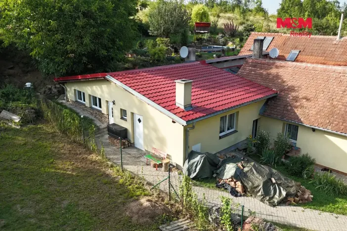 Prodej bytu 2+kk, Červené Pečky, Dobešovice, 66 m2