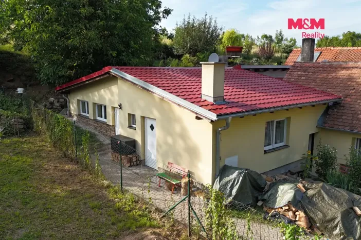 Prodej bytu 2+kk, Červené Pečky, Dobešovice, 66 m2