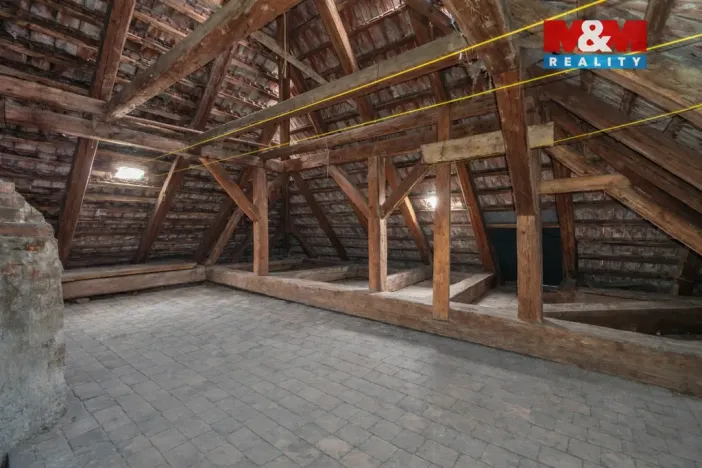 Prodej rodinného domu, Střemošice, 120 m2