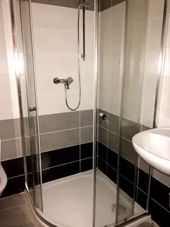 Pronájem bytu 3+1, Praha - Holešovice, Dělnická, 60 m2