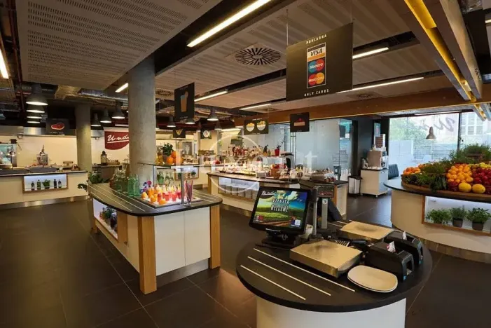 Pronájem kanceláře, Praha - Holešovice, Jankovcova, 330 m2