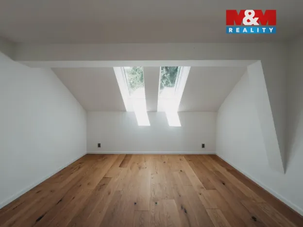 Prodej bytu 2+kk, Janov nad Nisou, 62 m2