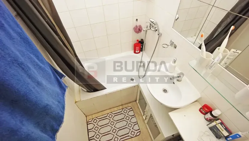 Pronájem bytu 2+kk, Neratovice, 40 m2