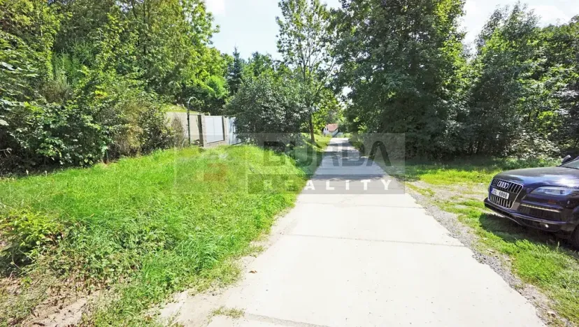 Prodej zahrady, Kralupy nad Vltavou, Lobeč, 346 m2