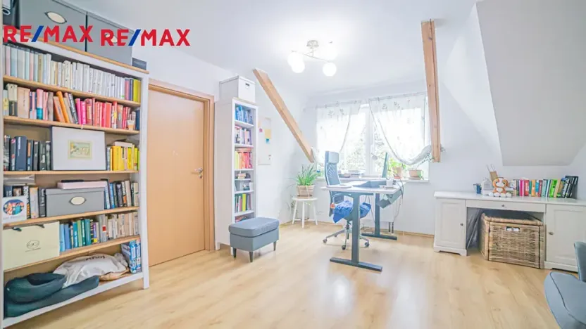 Prodej rodinného domu, Skorkov, 227 m2