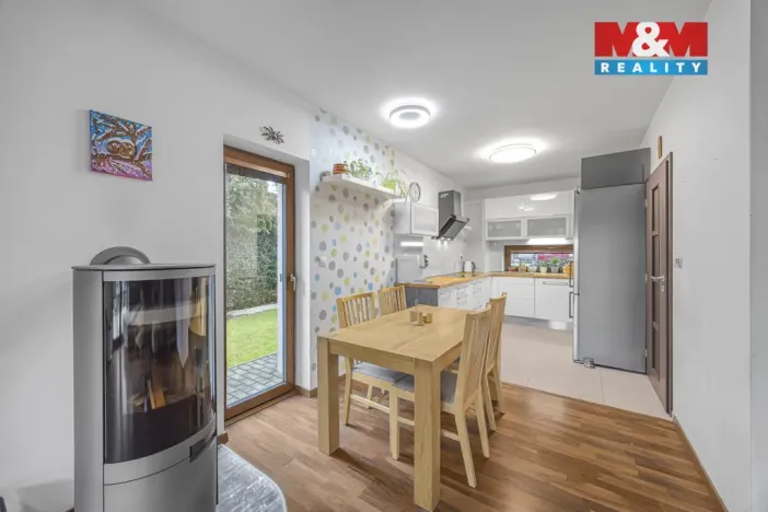 Prodej rodinného domu, Nučice, Na Čtyřku, 100 m2