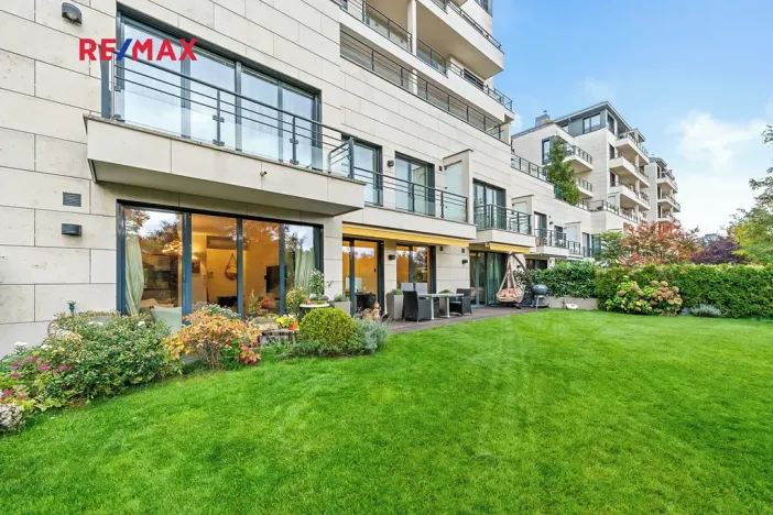 Prodej bytu 4+kk, Praha - Břevnov, Na Petynce, 120 m2