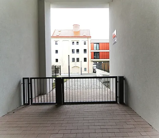 Pronájem bytu 2+kk, Praha - Nusle, Vrtbova, 43 m2