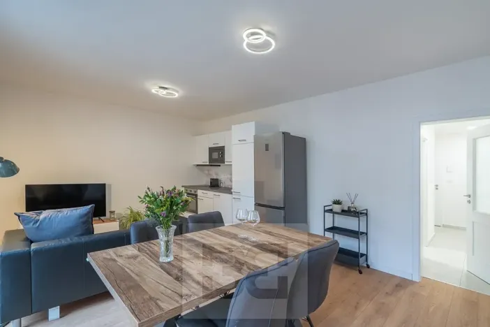 Pronájem bytu 2+kk, Praha - Vinohrady, Varšavská, 48 m2