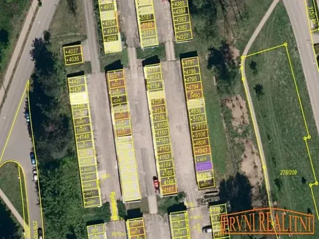 Pronájem garáže, Uherský Brod, Rychtalíkova, 19 m2