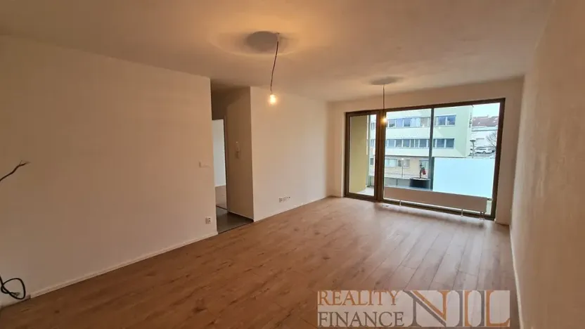 Pronájem bytu 2+kk, Plzeň, Zahradní, 52 m2