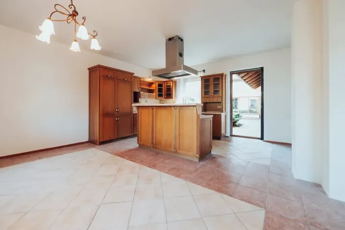 Prodej rodinného domu, Kelč, 320 m2