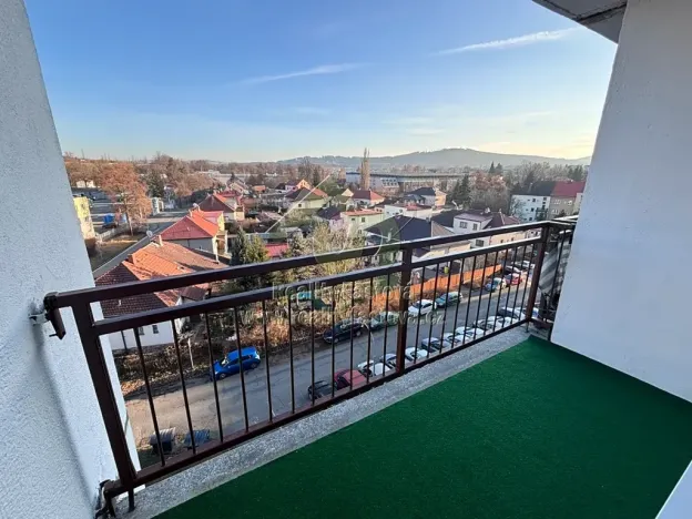 Pronájem bytu 3+1, Rokycany, K Řece, 76 m2