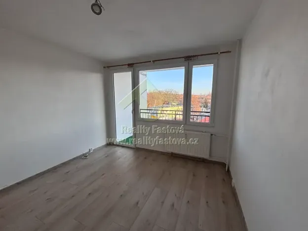 Pronájem bytu 3+1, Rokycany, K Řece, 76 m2