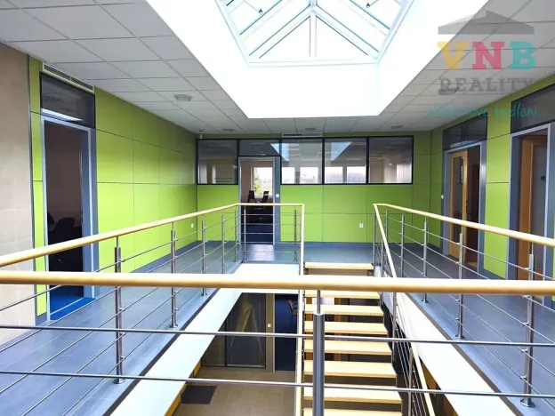 Pronájem kanceláře, Uničov, Litovelská, 1500 m2