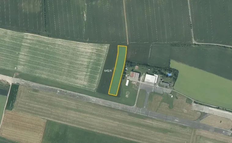 Prodej pole, Dolní Benešov, 44122 m2