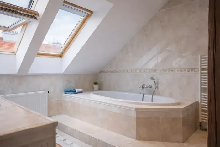 Pronájem bytu 6+kk a větší, Praha - Holešovice, Strojnická, 168 m2