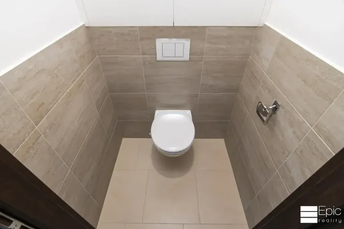 Pronájem bytu 3+kk, Neratovice, nám. Republiky, 78 m2