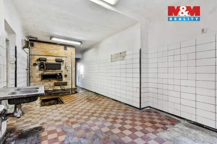 Prodej obchodního prostoru, Frýdlant, ČSA, 226 m2