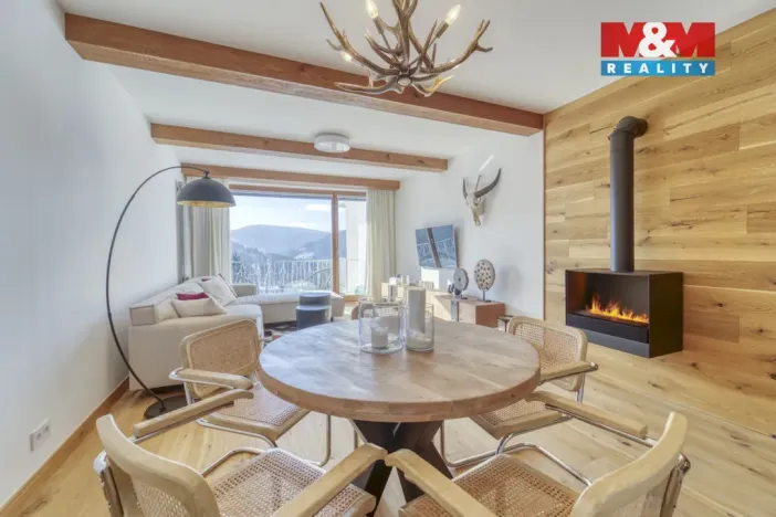 Prodej bytu 2+kk, Špindlerův Mlýn, 75 m2