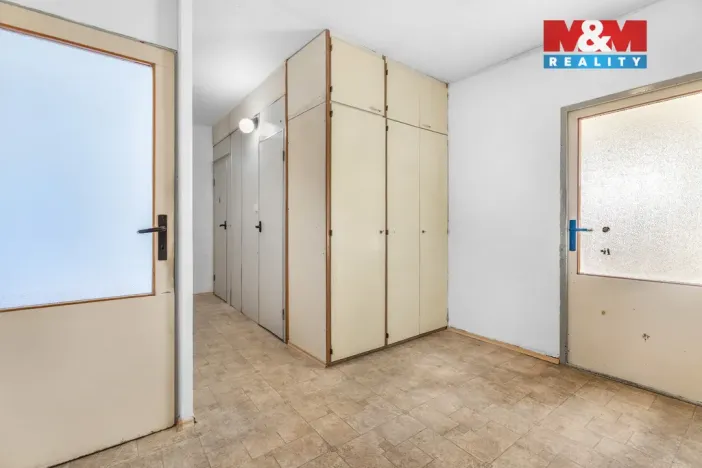 Prodej bytu 3+1, Teplice, Antonína Sochora, 71 m2