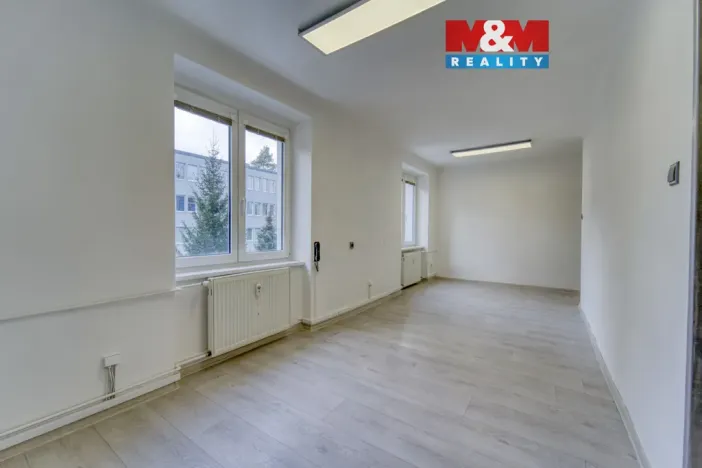 Pronájem kanceláře, Plzeň, Zikmunda Wintra, 58 m2