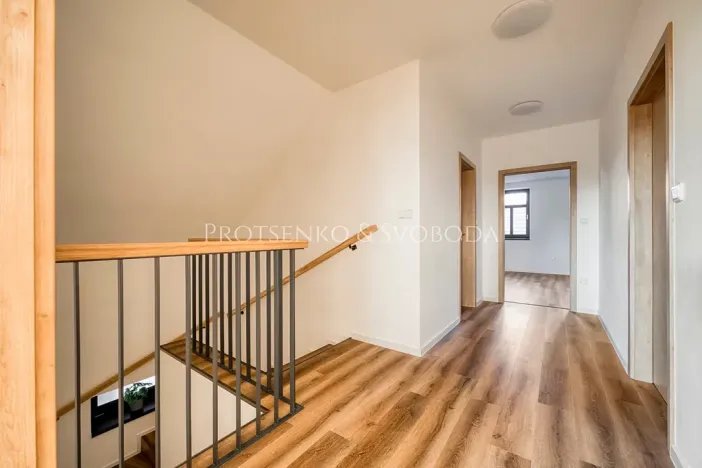 Prodej rodinného domu, Kamenice nad Lipou, nám. Husovo, 210 m2