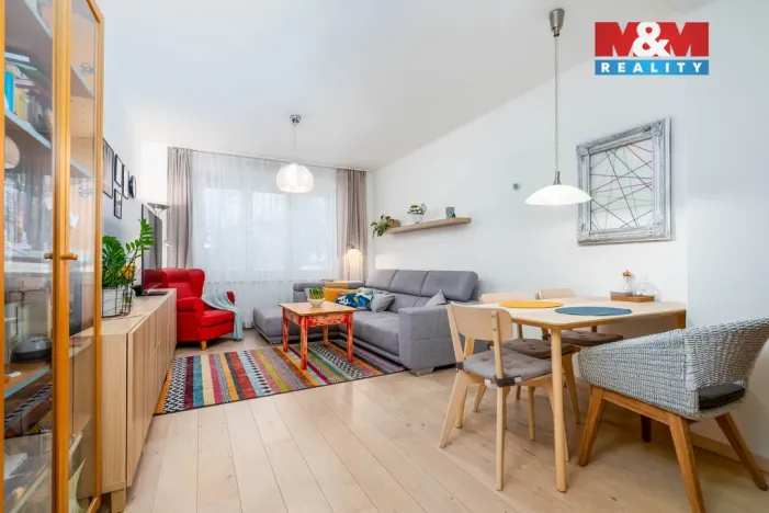 Prodej bytu 3+1, Praha - Vršovice, náměstí Svatopluka Čecha, 74 m2