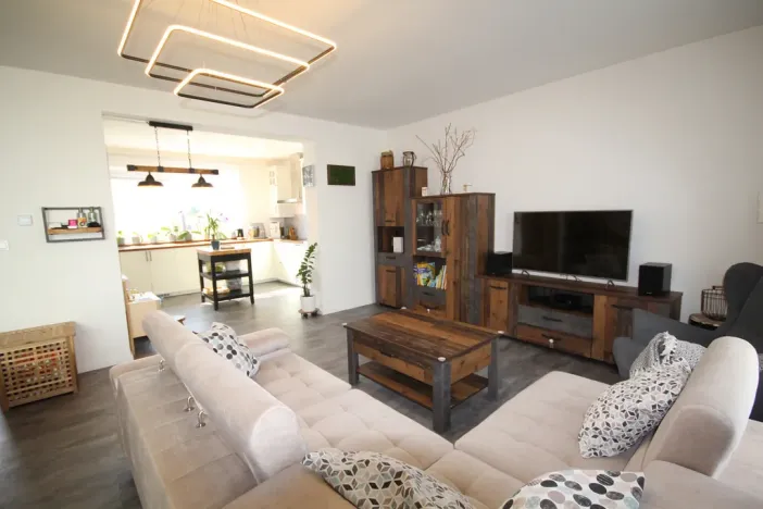 Pronájem bytu 1+kk, Dvůr Králové nad Labem, nábřeží Benešovo, 50 m2