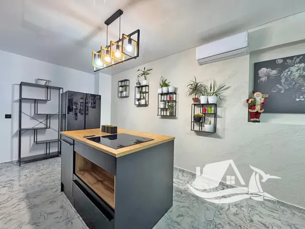 Prodej bytu 3+kk, Nesebar, Bulharsko, 95 m2