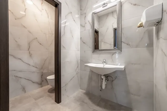 Pronájem obchodního prostoru, Mělník, Bezručova, 103 m2