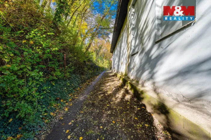 Prodej výrobních prostor, Krnsko, 700 m2