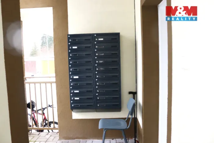 Pronájem bytu 1+kk, Ostrov - Horní Žďár, 28 m2