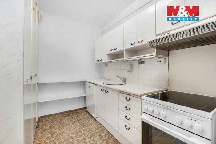 Prodej bytu 3+kk, Praha - Kyje, Travná, 65 m2