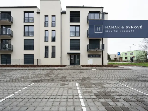 Pronájem bytu 2+kk, Pohořelice, U Kasáren, 54 m2