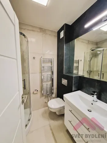 Pronájem bytu 2+kk, Praha - Kyje, Jamská, 42 m2