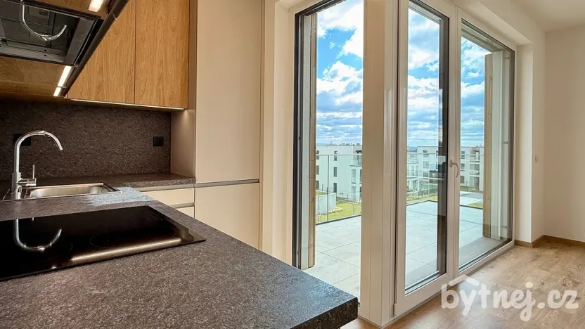 Pronájem bytu 2+kk, Olomouc - Nová Ulice, Milana Ticháka, 42 m2