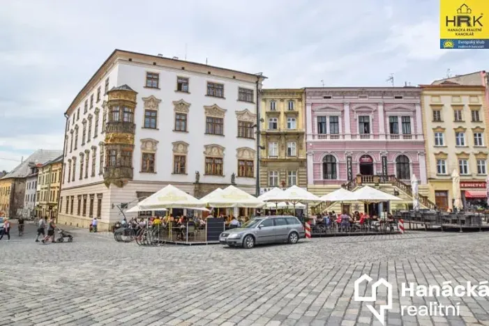 Pronájem bytu 3+1, Olomouc, Dolní náměstí, 94 m2