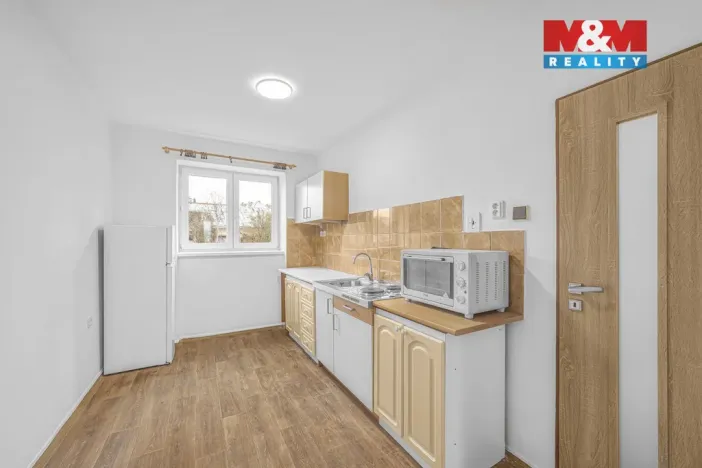 Pronájem bytu 1+1, Skuteč, Československé armády, 47 m2